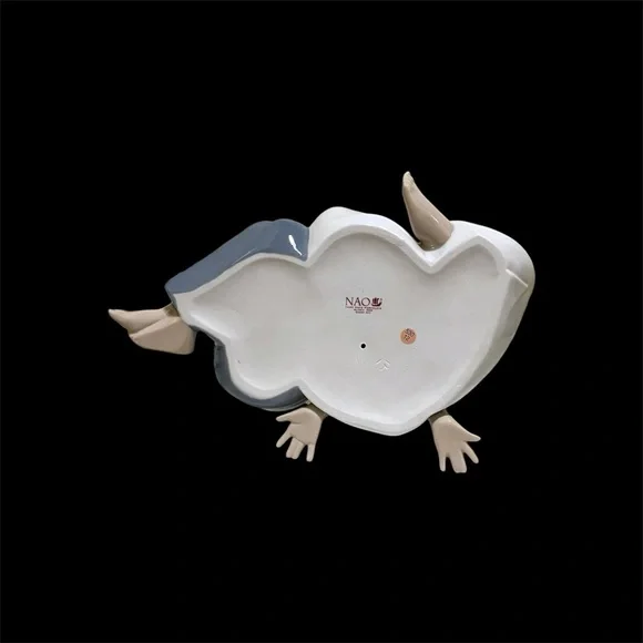 Nao By Lladro Stealing A Kiss Porcelain Figurine